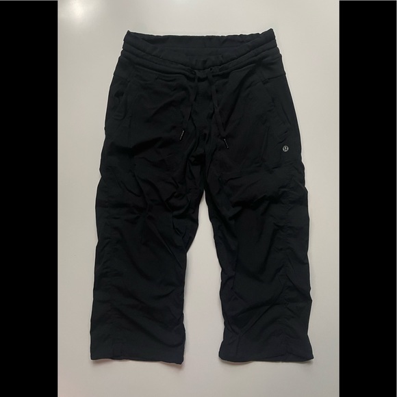 Lululemon Studio Crop - Picture 1 of 9